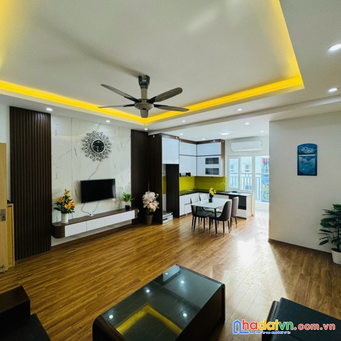 Chính chủ cần bán căn hộ góc 2 mặt thoáng hướng đông nam tại kđt thanh hà cienco 5