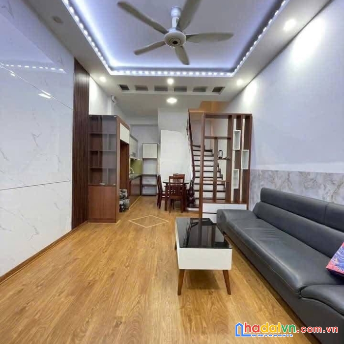 Bán nhà phố láng hạ, quận ba đình, 38m2 chỉ 6.8 tỷ