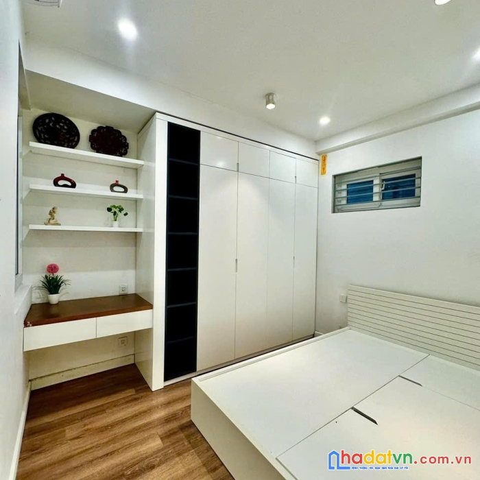 Cần bán nhanh căn hộ 2 ngủ view hồ, nội thất đồng bộ tại tòa hh03a kđt thanh hà cienco 5