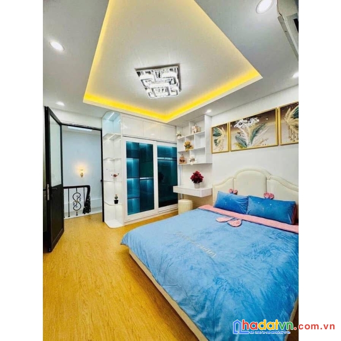 Bán nhà đẹp như khách sạn, full nội thất, phố quan thổ 1, đống đa, 4 tầng 3 ngủ chỉ 5.79 tỷ