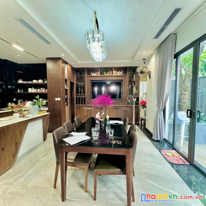 Cực hiếm !!! bán nhà pháo đài láng 42m2 - 4 tầng - mặt tiền 3.8m - 15.5 tỷ - phân lô - ô tô vào nhà