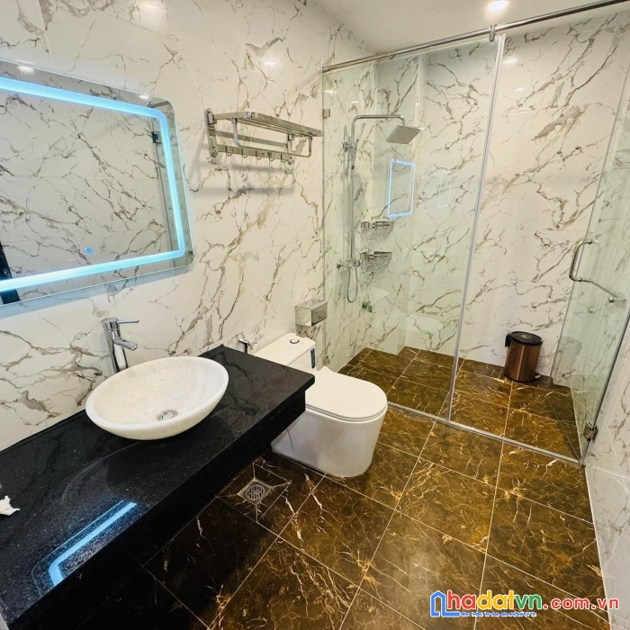 Cực hiếm !!! bán nhà pháo đài láng 42m2 - 4 tầng - mặt tiền 3.8m - 15.5 tỷ - phân lô - ô tô vào nhà