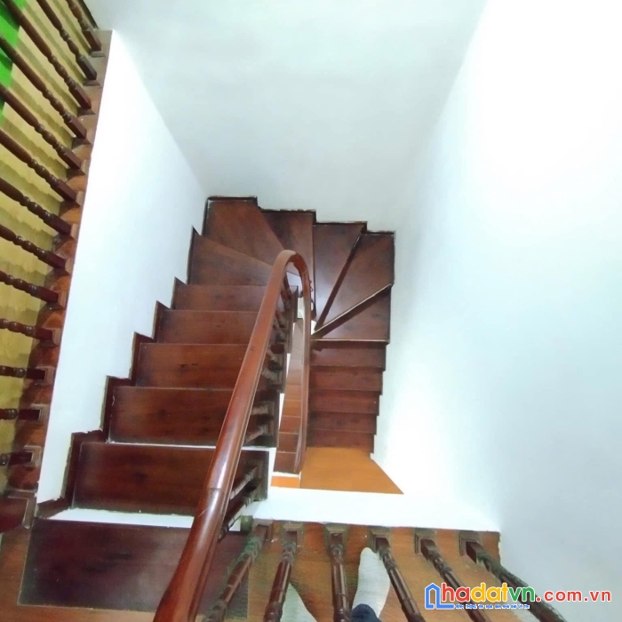 Bán nhà mặt phố yên lạc, hai bà trưng 51m, 3 tầng, mt 4.8m. giá: 16.2 tỷ. lh: 0937.158.386