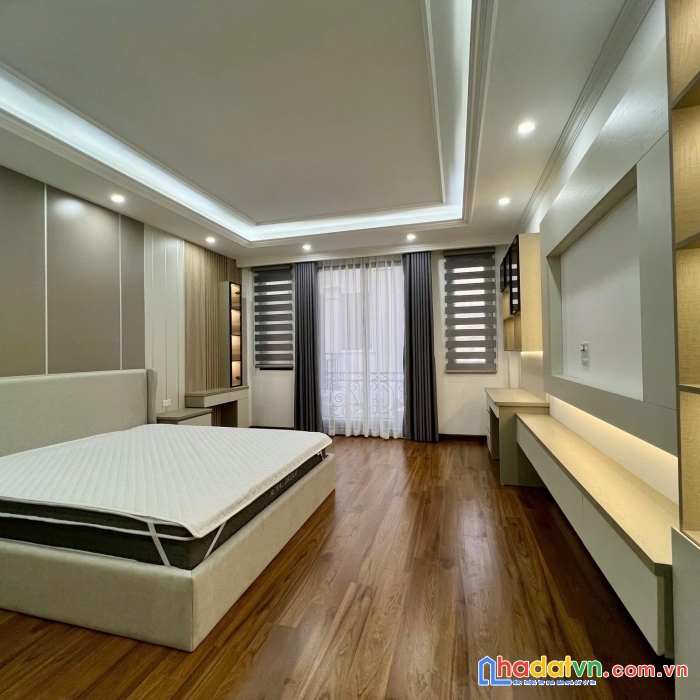 Bán nhà phố vọng, hai bà trưng 60m, 7 tầng, mt 5m. giá: 29.5 tỷ. lh: 0937.158.386