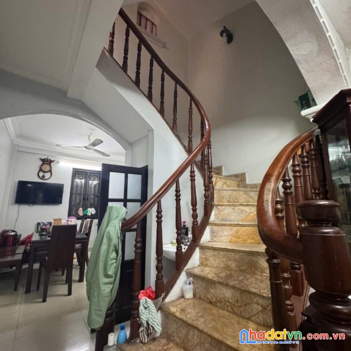 Bán nhà phố lê thanh nghị, hai bà trưng 43m, 4 tầng