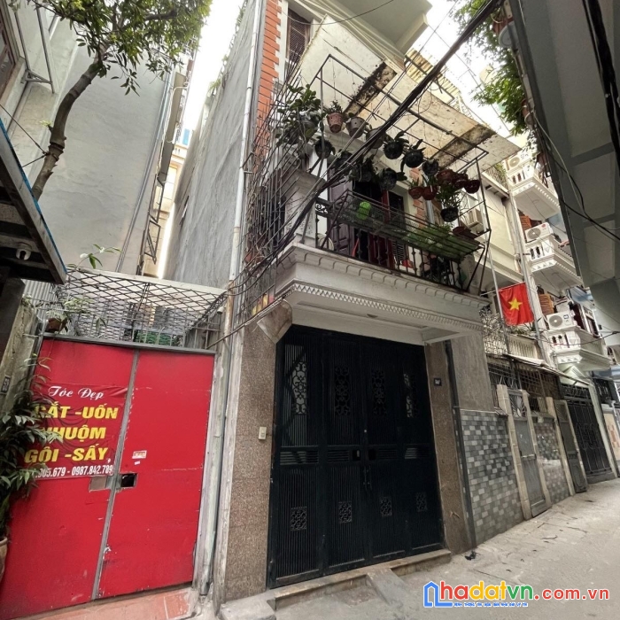 Bán nhà phố lê thanh nghị, hai bà trưng 43m, 4 tầng