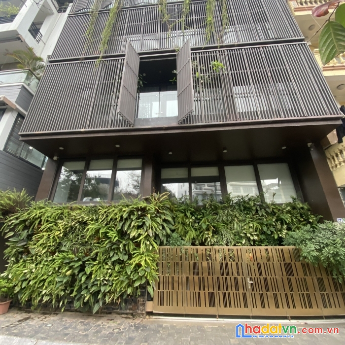 Siêu hot bán căn hoa hậu mặt phố từ hoa công chúa 105m2 - 7 tầng - 7.5m mặt tiền - 105 tỷ