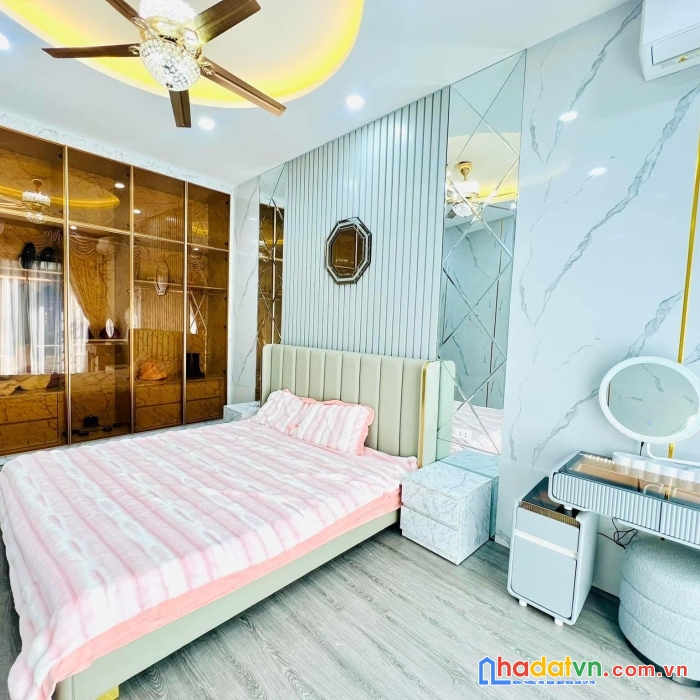 Cực hiếm!! bán nhà huỳnh thúc kháng 50m2 -4 tầng 