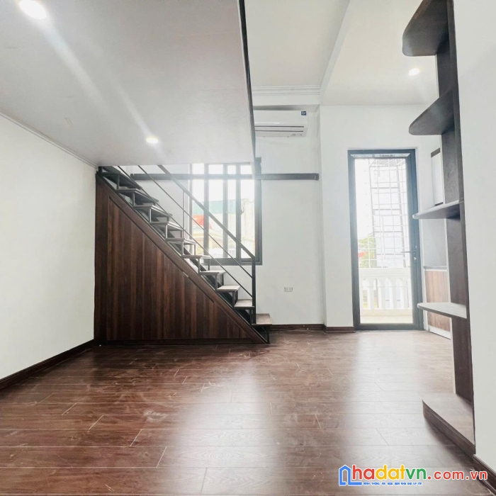 Bán nhà phố lê thanh nghị, hai bà trưng 54m, 5 tầng