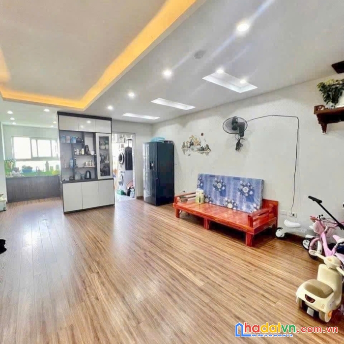 Cần bán gấp căn hộ 74m2 view sát hồ điều hòa, full nội thất đồng bộ tại kdt thanh hà cienco 5