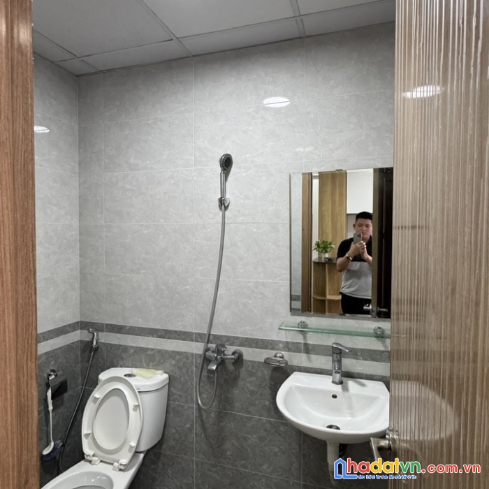 Cần bán căn hộ 68m full nội thất, giá rẻ nhất 6 tòa mới kđt thanh hà cienco 5