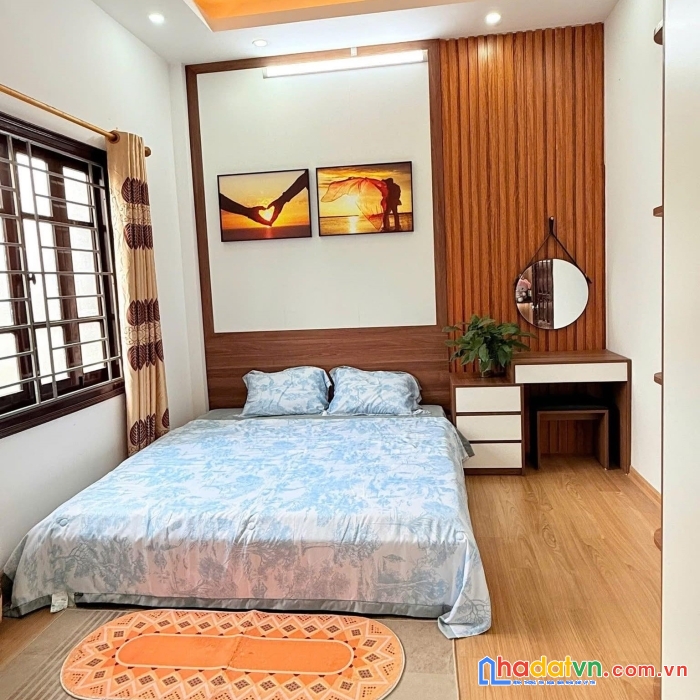 Cực hiếm!! bán nhanh nhà ngọc thụy 5 tầng nhà mới 
