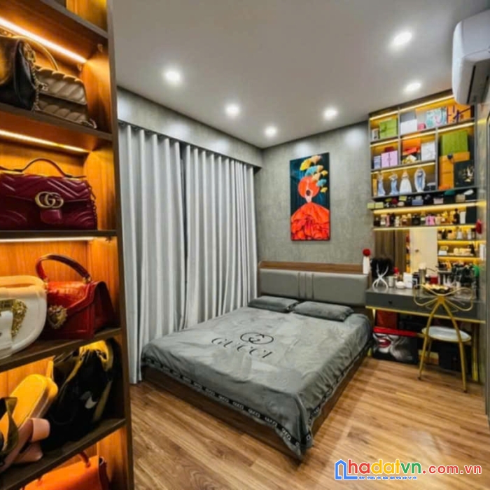 Cần bán căn hộ góc rộng 80m view hồ điều hòa, kdt thanh hà cienco 5