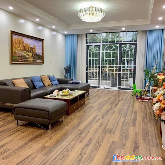 Căn huỳnh thúc kháng vị trí đẹp nhất phố 58m2 - 6 tầng 