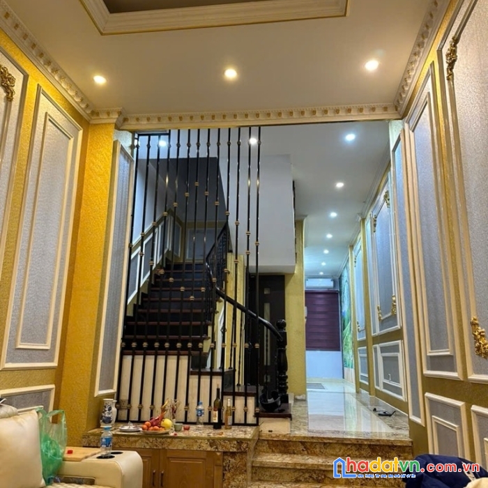 Bán nhà nghi tàm-2 mặt ngõ – 5 tầng 6pn- thang máy – nhà đẹp full nội thất- 15 tỷ