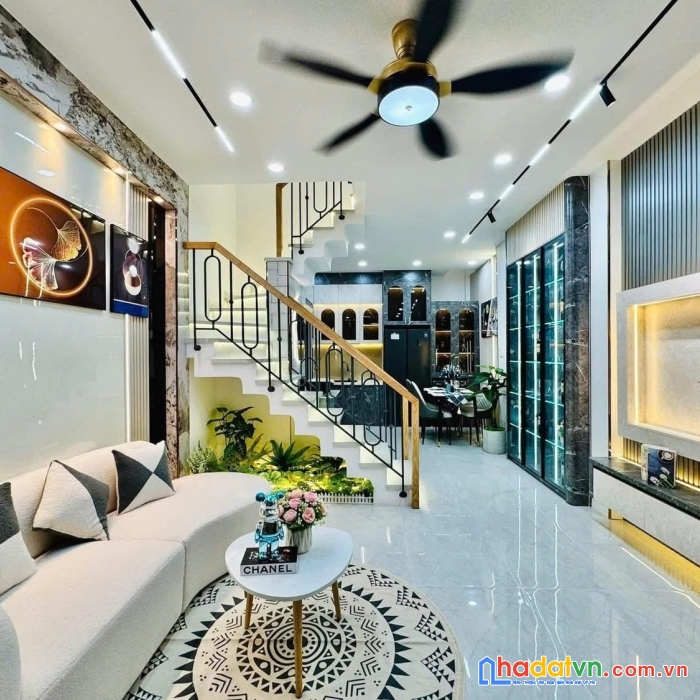 Cần tiền bán nhà quang trung, gò vấp 32m2 (4x8), hơn 4 t.ỷ còn nói chuyện