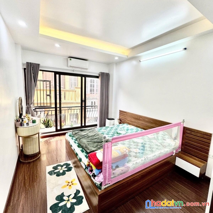 Bán nhà phố minh khai, hai  bà trưng 44m, 5 tầng