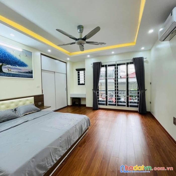 Bán nhà phố minh khai, hoàng mai 44m, 5 tầng