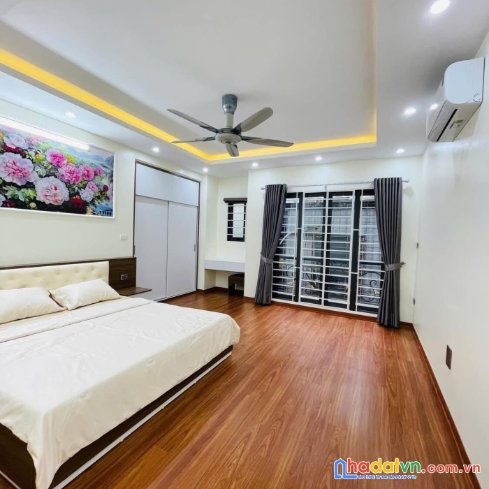 Bán nhà phố minh khai, hoàng mai 44m, 5 tầng
