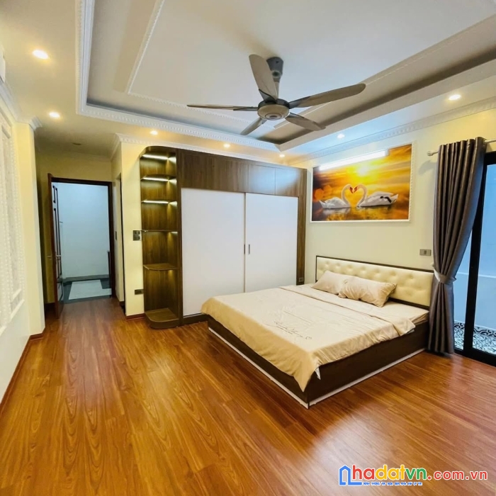 Bán nhà phố minh khai, hoàng mai 44m, 5 tầng