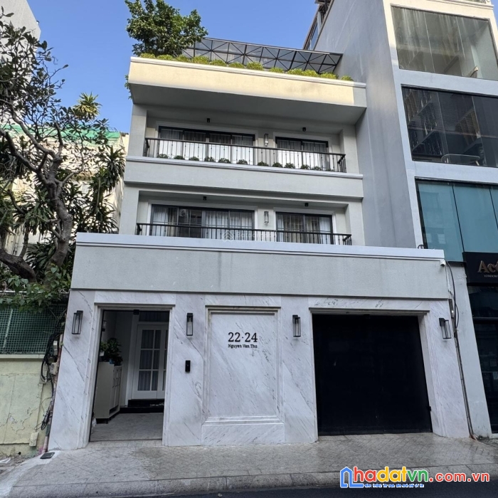 Bán nhà mặt tiền đường nguyễn văn thủ quận 1