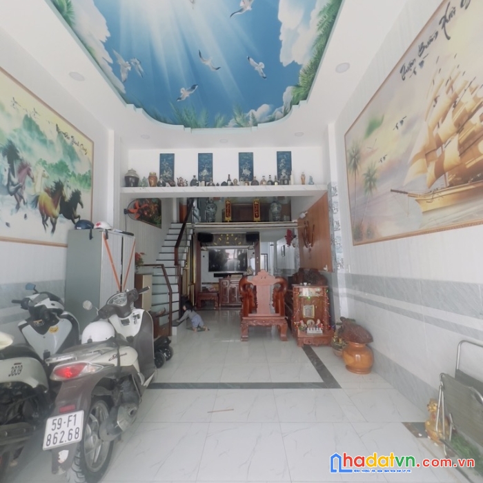 Nhà hxh 458 huỳnh tấn phát, ngang 4, phường bình thuận, q7 giá 5.3 tỷ