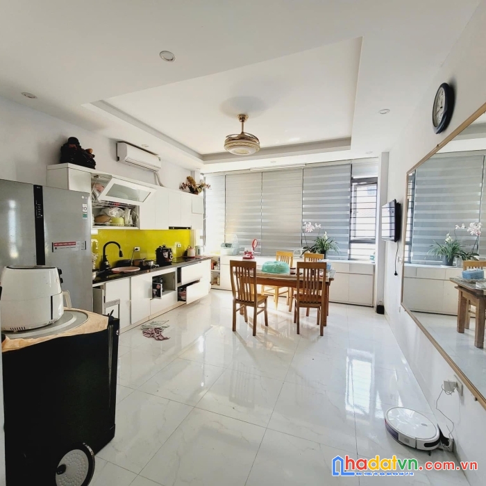 Cả phố duy nhất 1 căn bán nhà trúc khê 28m2, 6 tầng 