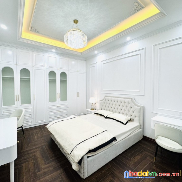 Bán nhà ngọc hà gần phố, 38m2 - 5 tầng nhà đẹp ở ngay