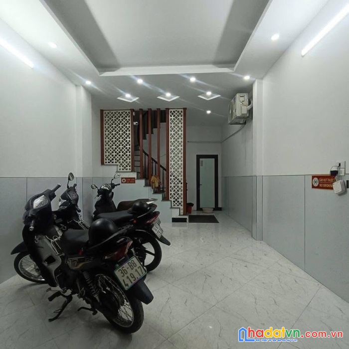 Bán nhà phố trương định, hai bà trưng 49m, 5 tầng