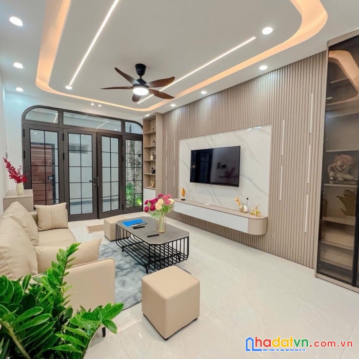 Bán nhà phố trương định, hoàng mai 60m, 4 tầng