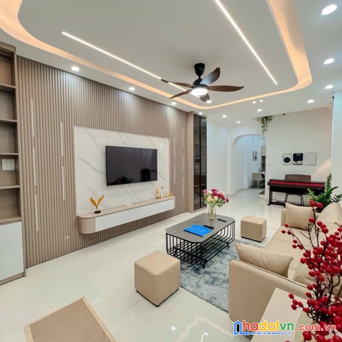 Bán nhà phố trương định, hoàng mai 60m, 4 tầng