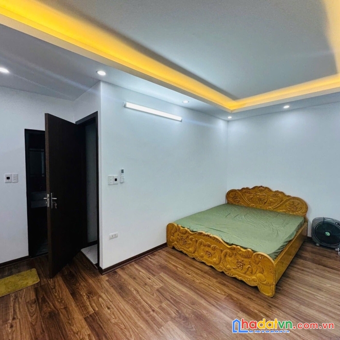 Bán nhà phố trương định, hai bà trưng 34m, 5 tầng