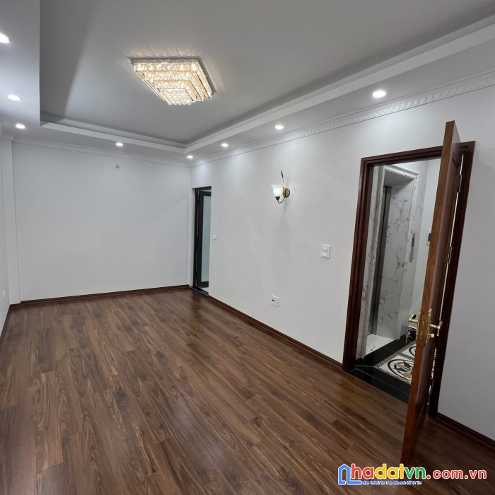 Bán nhà phố vọng, hai bà trưng 35m, 5 tầng