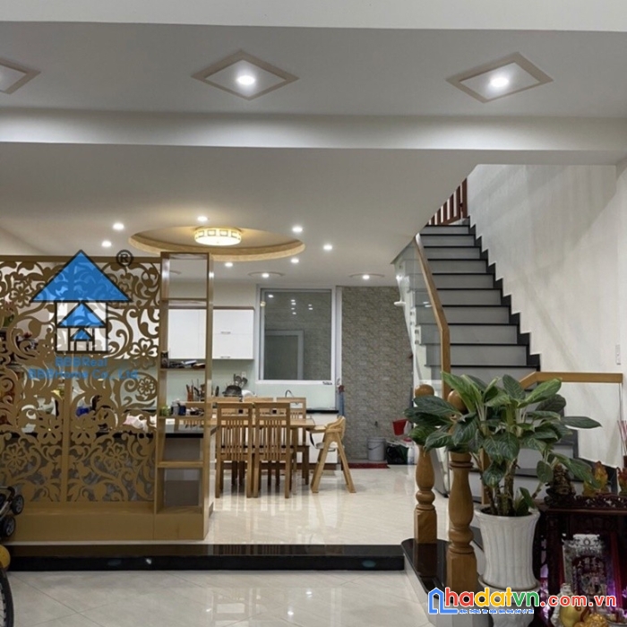 Bán nhà mặt tiền bà triệu vũng tàu b1204