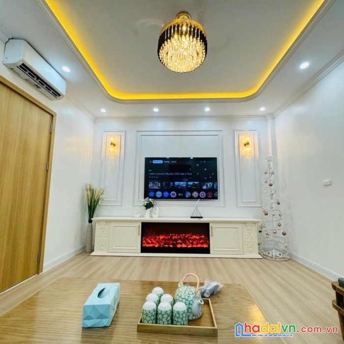 Bán nhà phố minh khai, hai bà trưng 45m, 4 tầng.