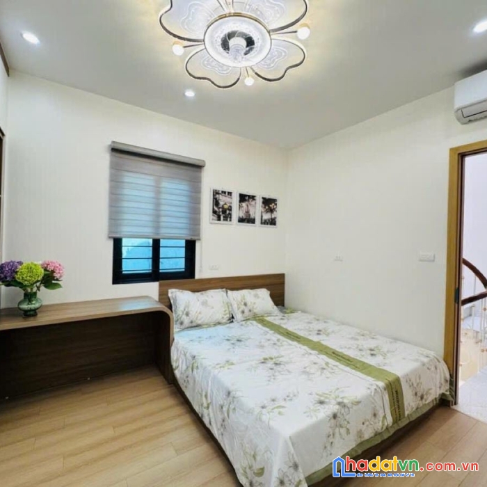 Bán nhà phố minh khai, hai bà trưng 45m, 4 tầng.