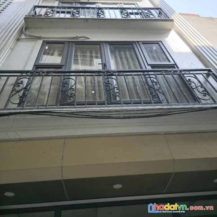 Bán nhà phố trương định, hai bà trưng 42m, 5 tầng