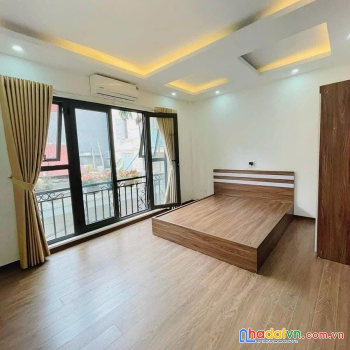 Bán nhà phố trương định, hai bà trưng 42m, 5 tầng