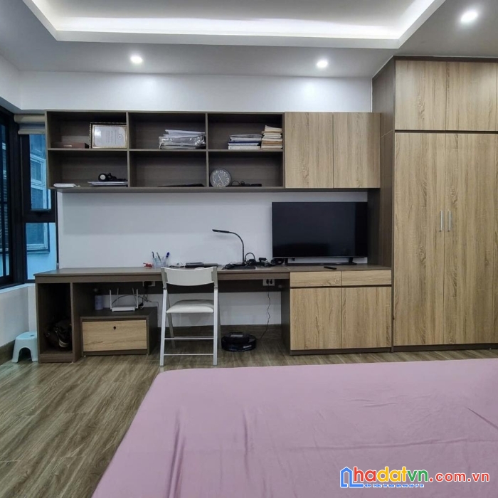 Tây hồ- thụy khuê- 16m ra mặt phố- 5 tầng mới- nội thất tiền tỉ- mặt tiền 5m- giá 8.5 tỷ