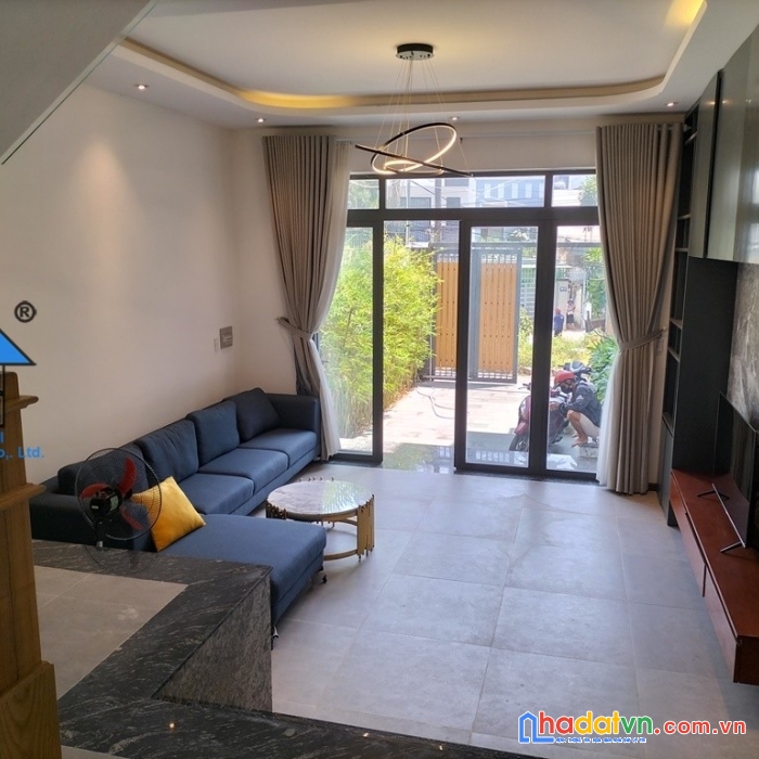 Nhà rất đẹp có vườn tại lê lợi vũng tàu b1356