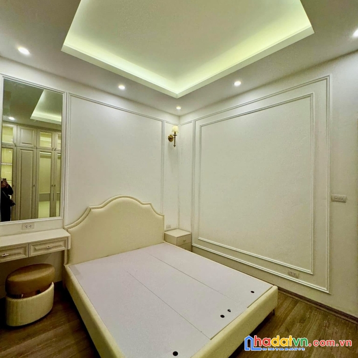 Bán nhà phố minh khai, hai bà trưng 41m, 4 tầng