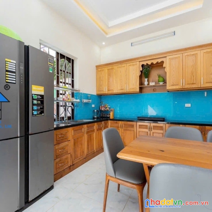 Bán biệt thự nghĩ dưỡng hồ bơi to lạc long quân vũng tàu b469