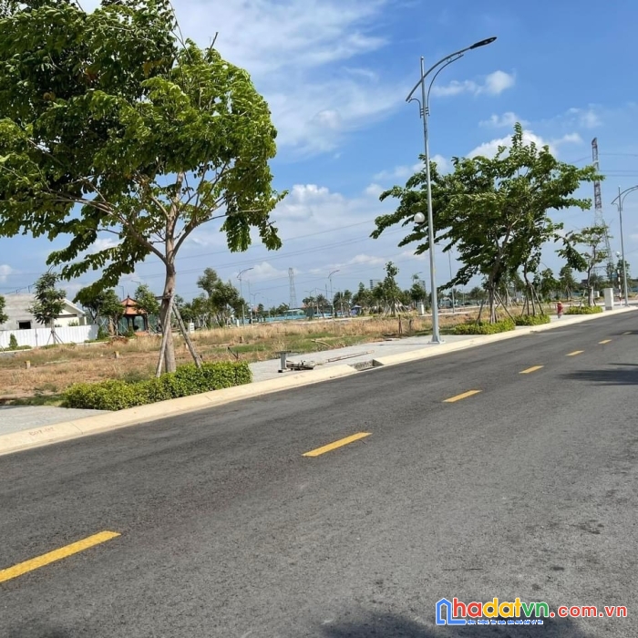 Hậu thương chiến – long thành trỗi dậy thành thủ phủ đầu tư mới! sổ sẵn - đầu tư giá f0