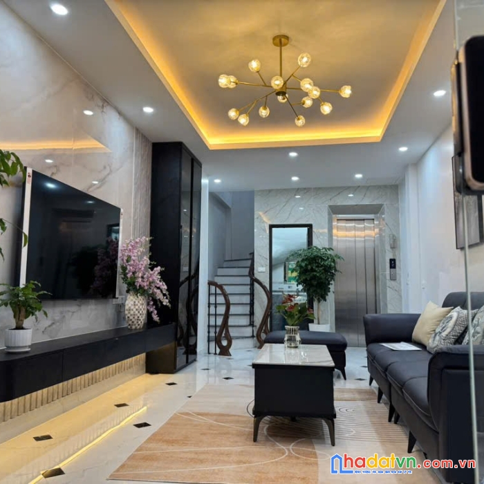 Tây hồ -xuân la- 5 tầng - thang máy - kinh doanh - ô tô - sổ đẹp-11 tỷ