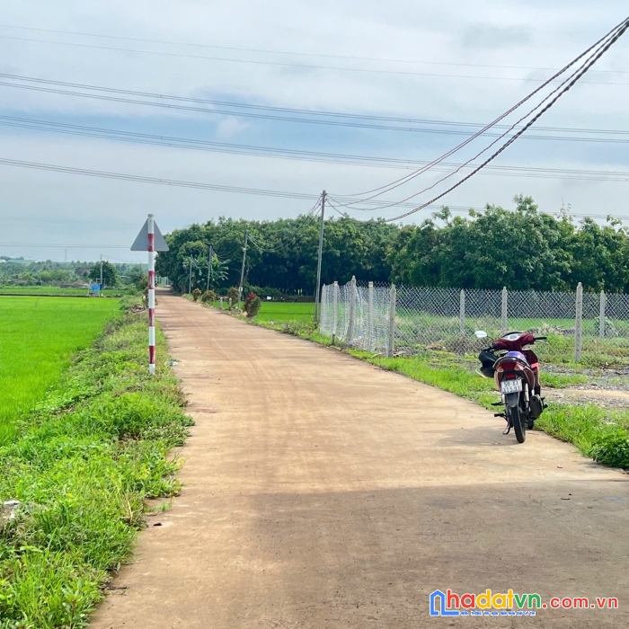 Bố mẹ em lớn tuổi nên cần bớt lô đất thổ cư giá 790tr