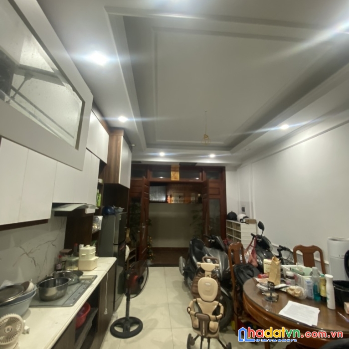 Hiếm-tây hồ- yên phụ- ô tô- 5 tầng ở ngay - 6 tỷ