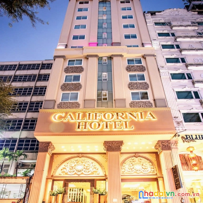 Bán khách sạn 4* california hotel 52- 54 thủ khoa huân p. bến thành, quận 1