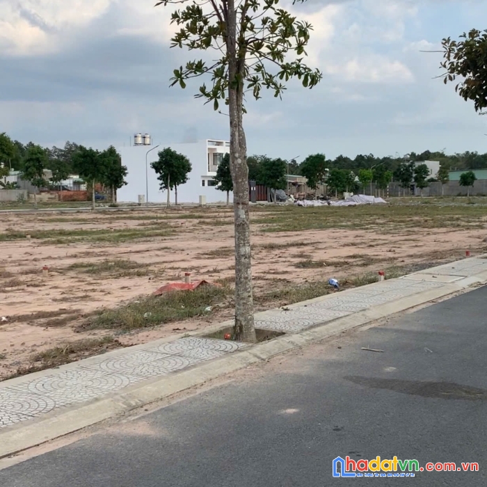 Bắt sóng sân bay – mua đất giá tốt – sinh lời nhanh gấp bội!