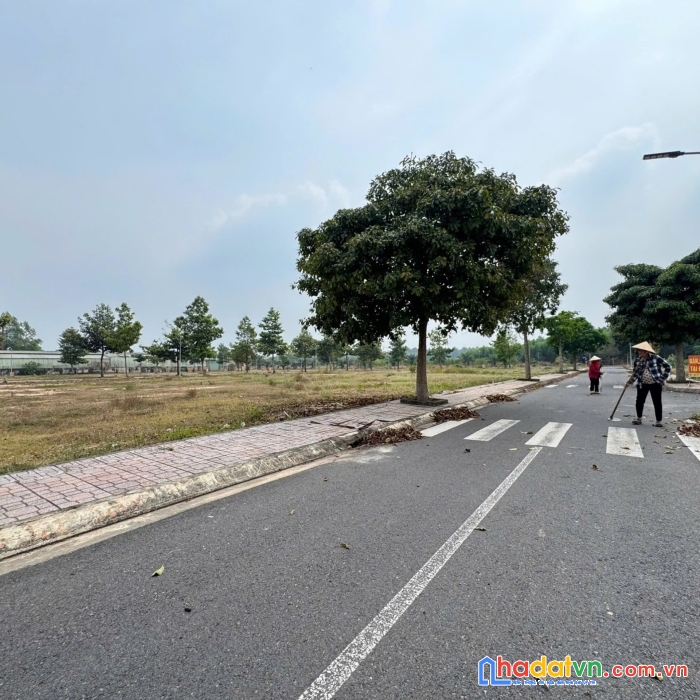Bắt sóng sân bay – mua đất giá tốt – sinh lời nhanh gấp bội!