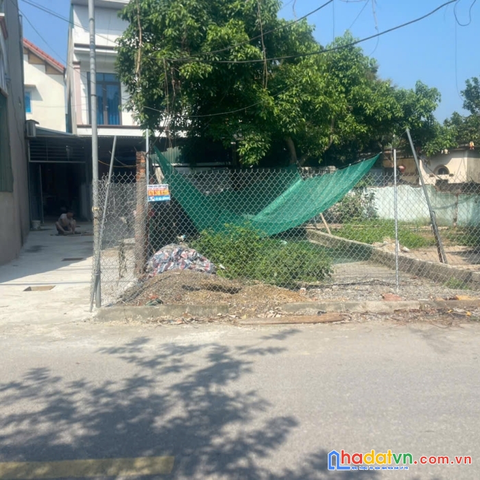 Bán lô đất 84m, trục đường liên xã tại đông phương yên, chương mỹ